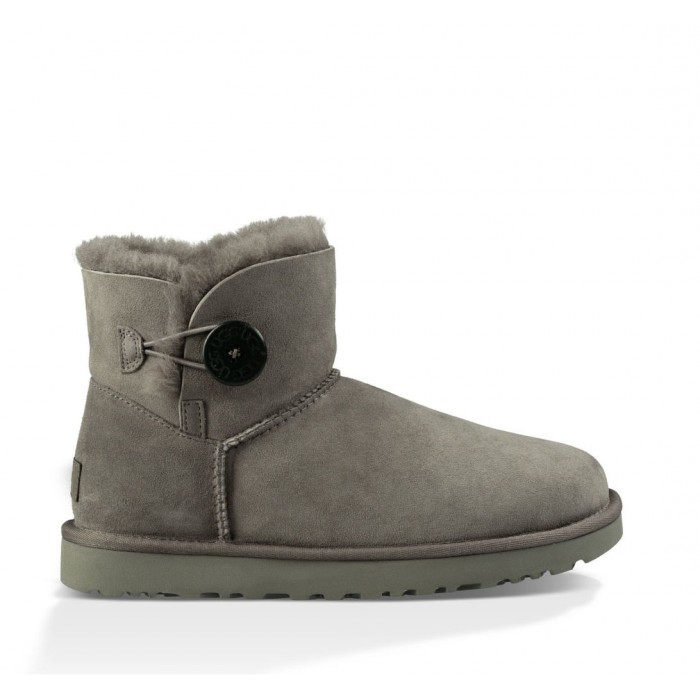 Womens bailey shop button uggs